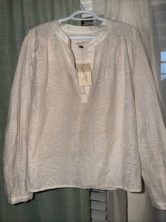 Universal Thread Tops - Universal Thread Cream Eyelet Split-Neck Blouse
